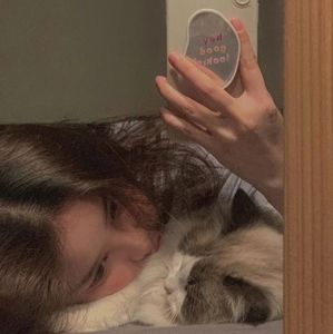 Meet your Posher, Constance